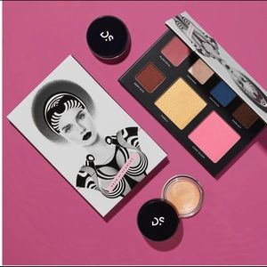 #13 Full Face Make Up Pallet by Deck of Scarlet